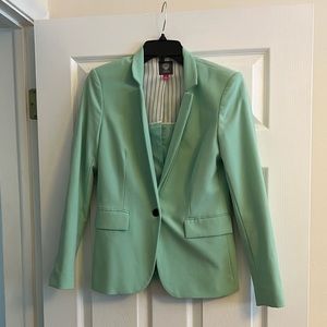 Vince Camuto blazer